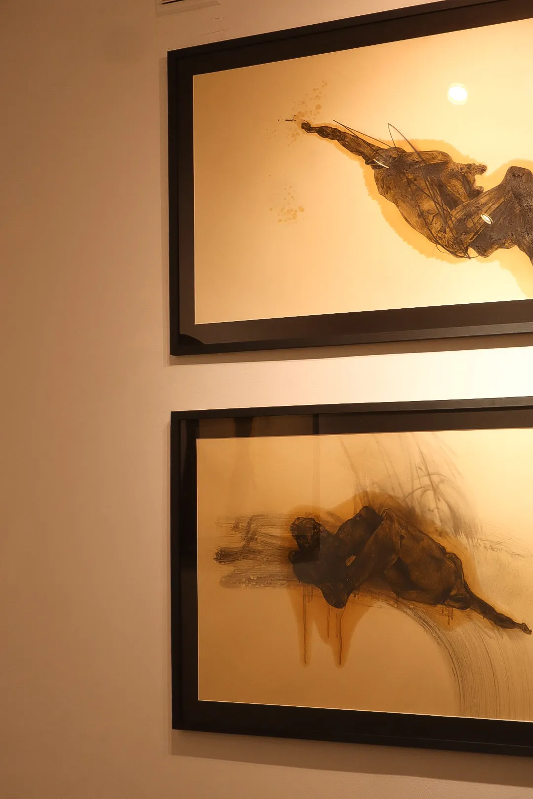 Фото до проєкту "Посмішка розіп'ятої людини" від євген григор'єв, проєкт типу Виставки, базується у Галерея "Світло" м. Львів, вул. Валова, буд. 19, створено у 05.02.2026 Фото 14 з 20.